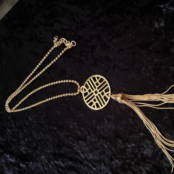 Stunning Rose Gold pendant necklace - Picture 4 of 4